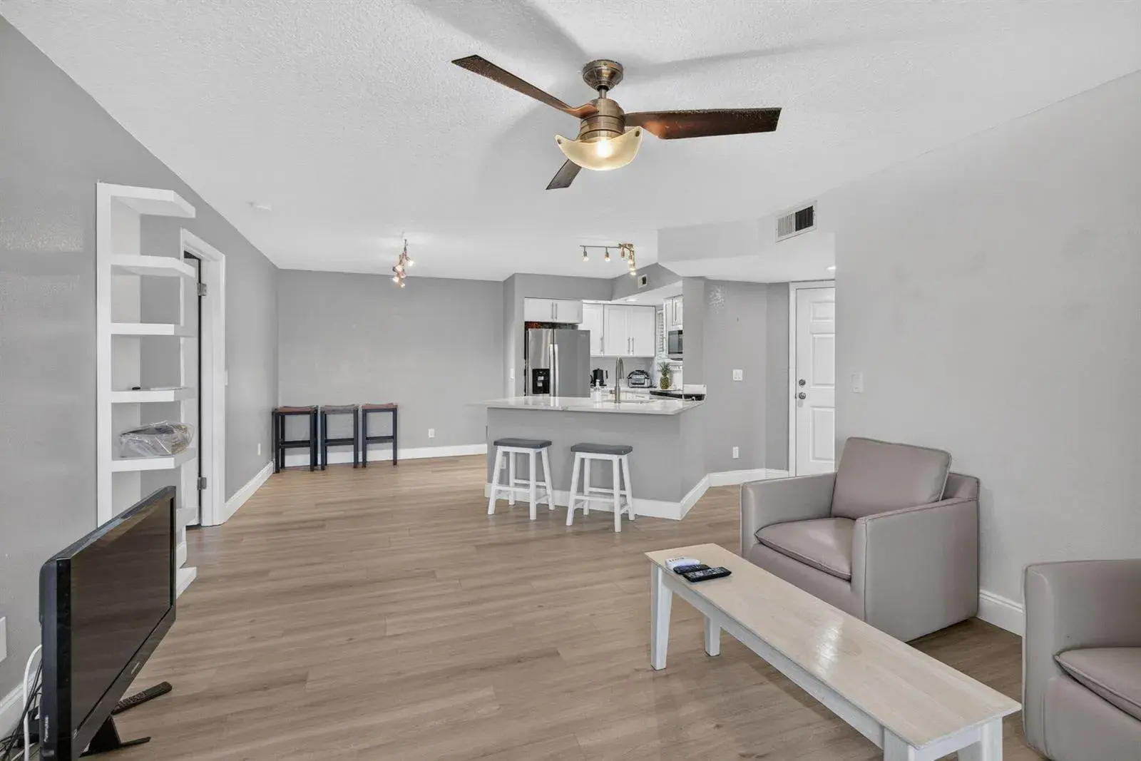 12510 Vista Isles Drive # 1212, Sunrise FL 33325