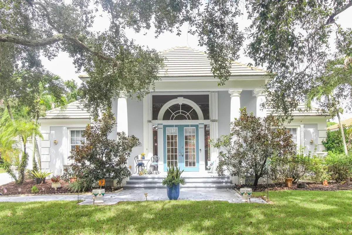 6815 CYPRESS COVE Circle, Jupiter FL 33458