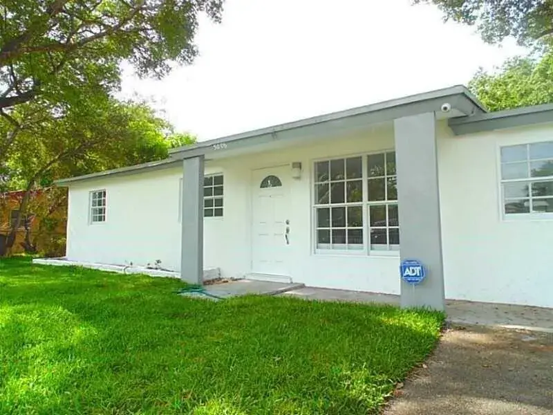 5806 Hope Street, Hollywood FL 33021
