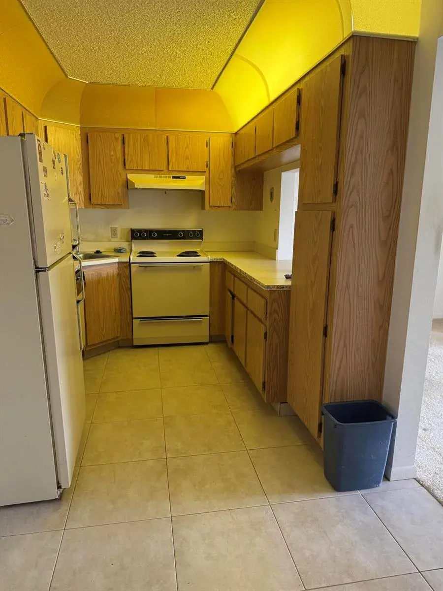 821 SKY PINE Way # C2, FL 33415