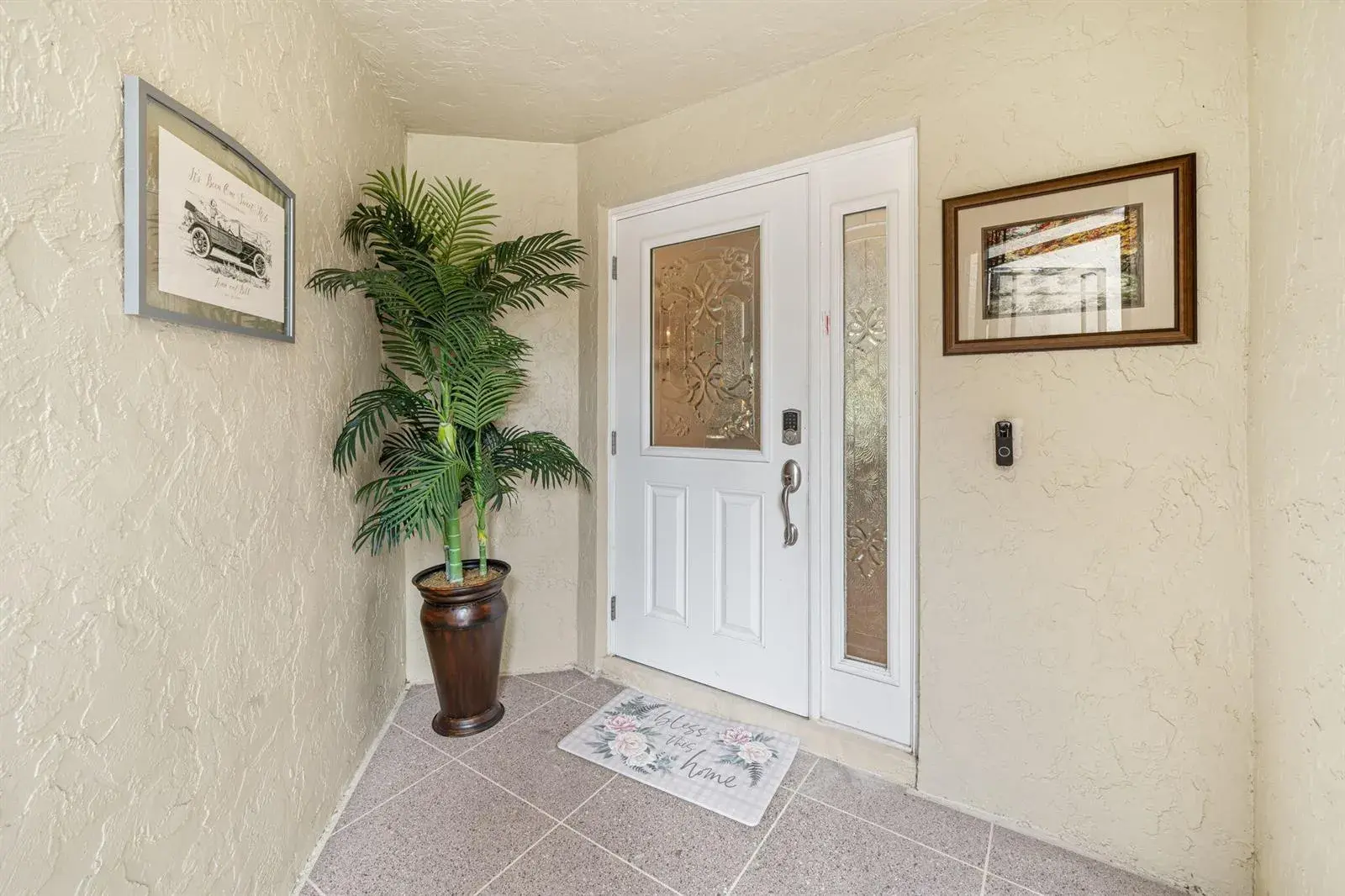 137 MEANDER Circle, Royal Palm Beach FL 33411