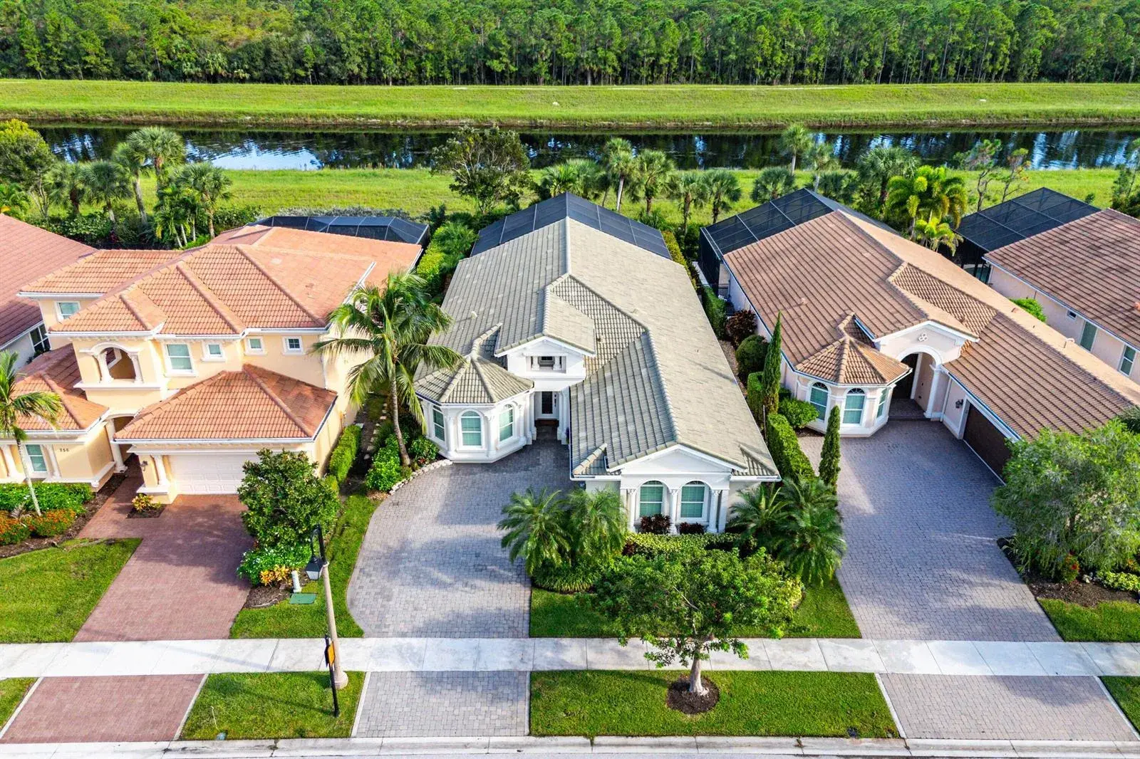 260 Carina Drive, Jupiter FL 33478