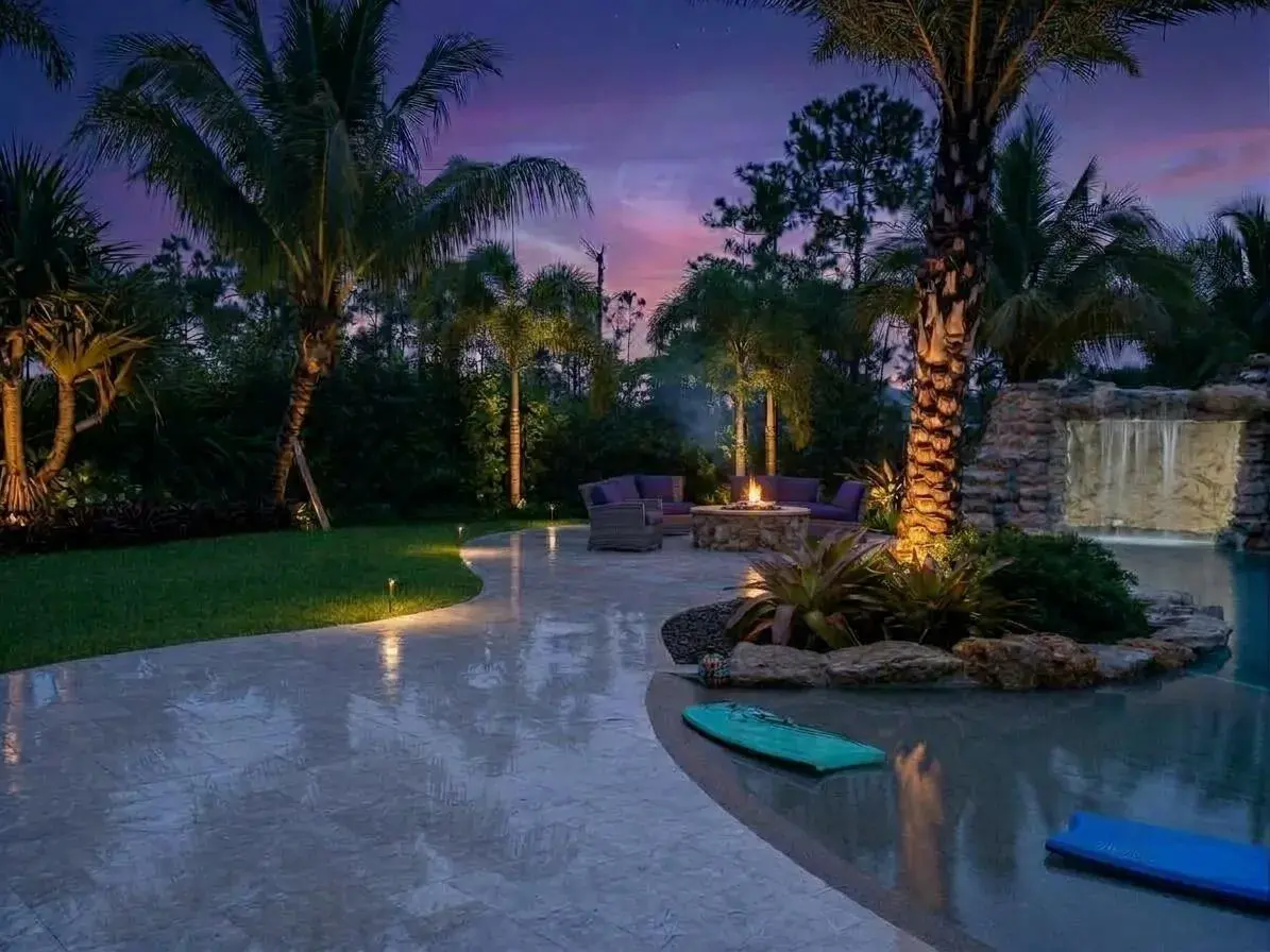 8177 SE Red Root Way, Jupiter FL 33458