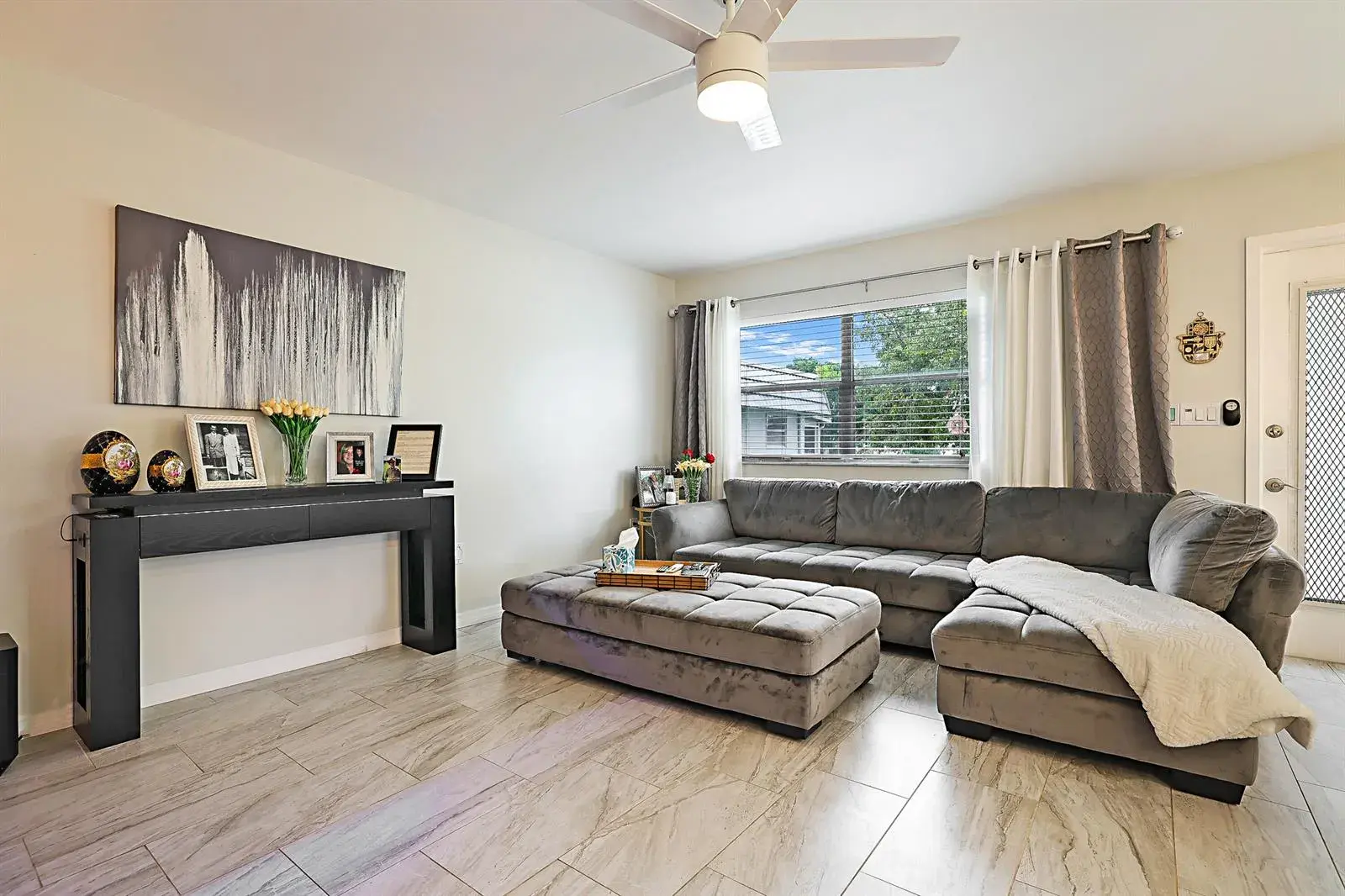 136 Tuscany B, Delray Beach FL 33446