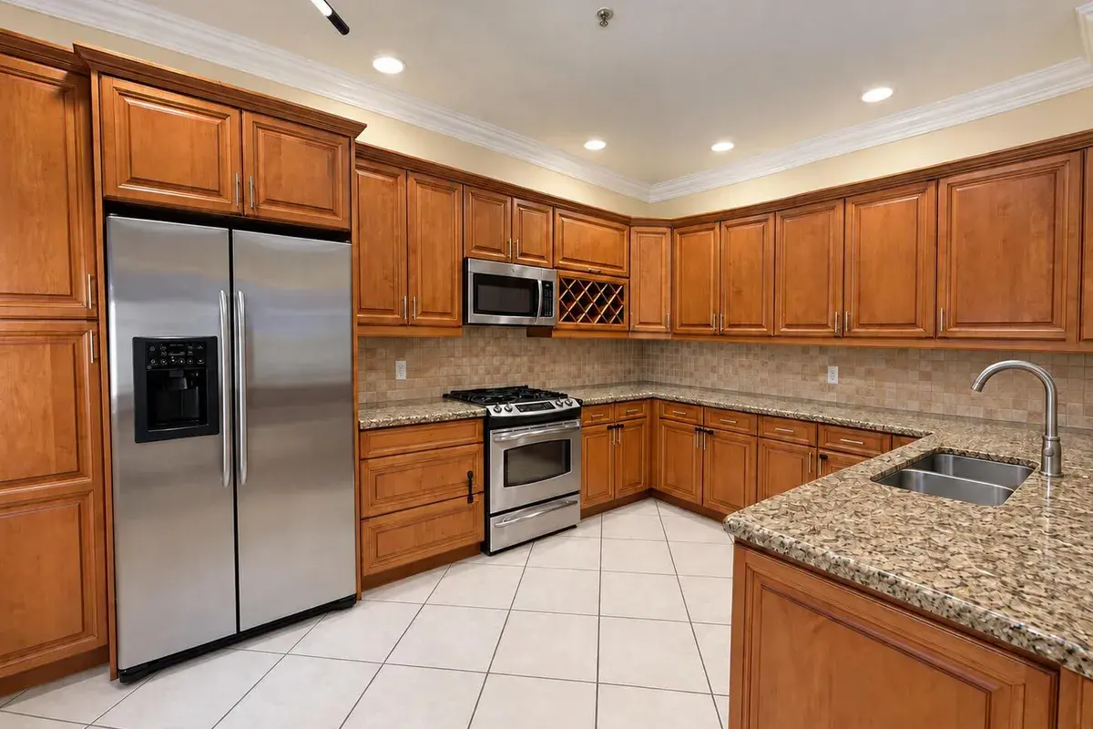 2900 NW 125TH Avenue # 305, Sunrise FL 33323