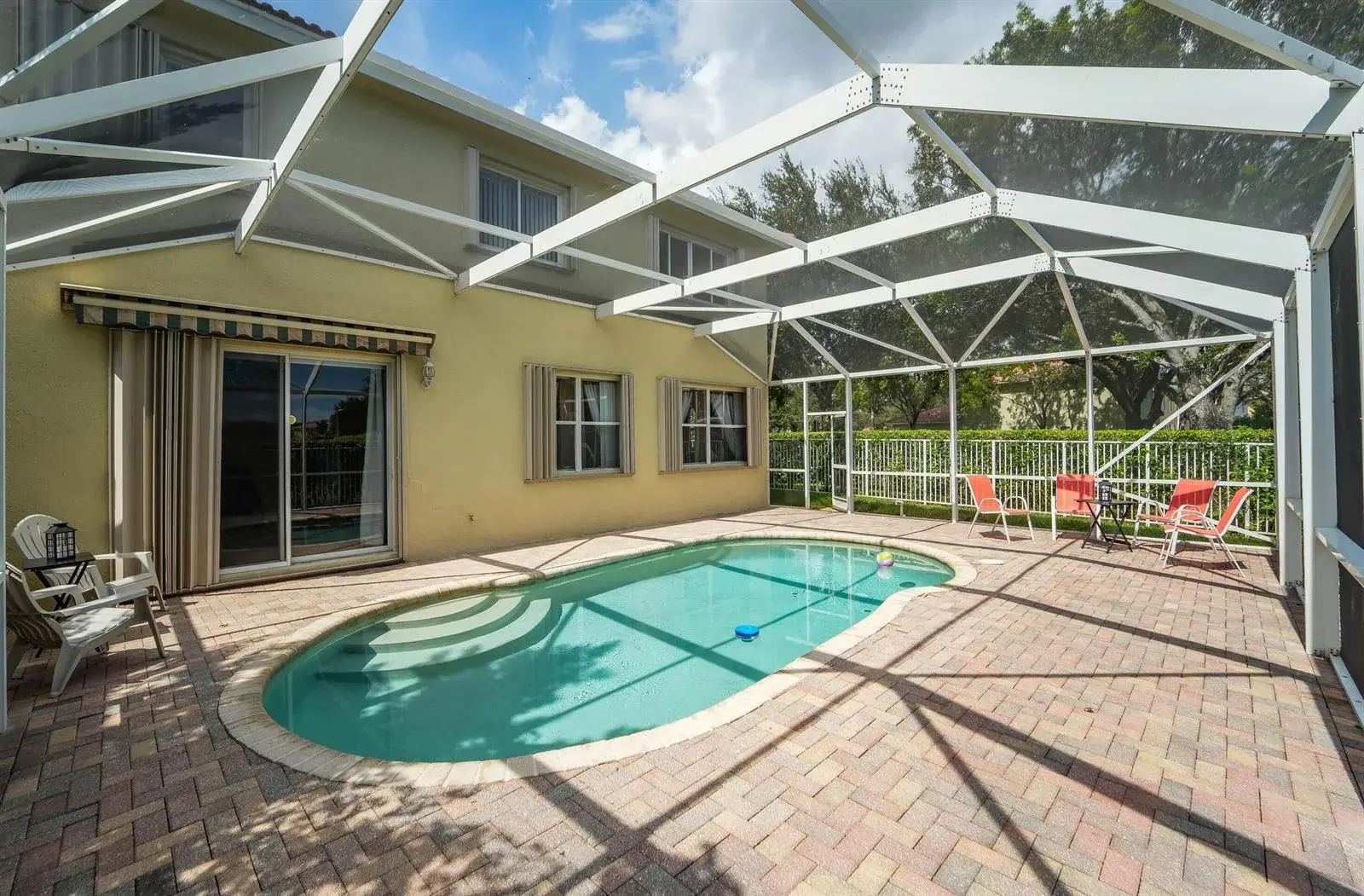 672 GAZETTA Way, West Palm Beach FL 33413