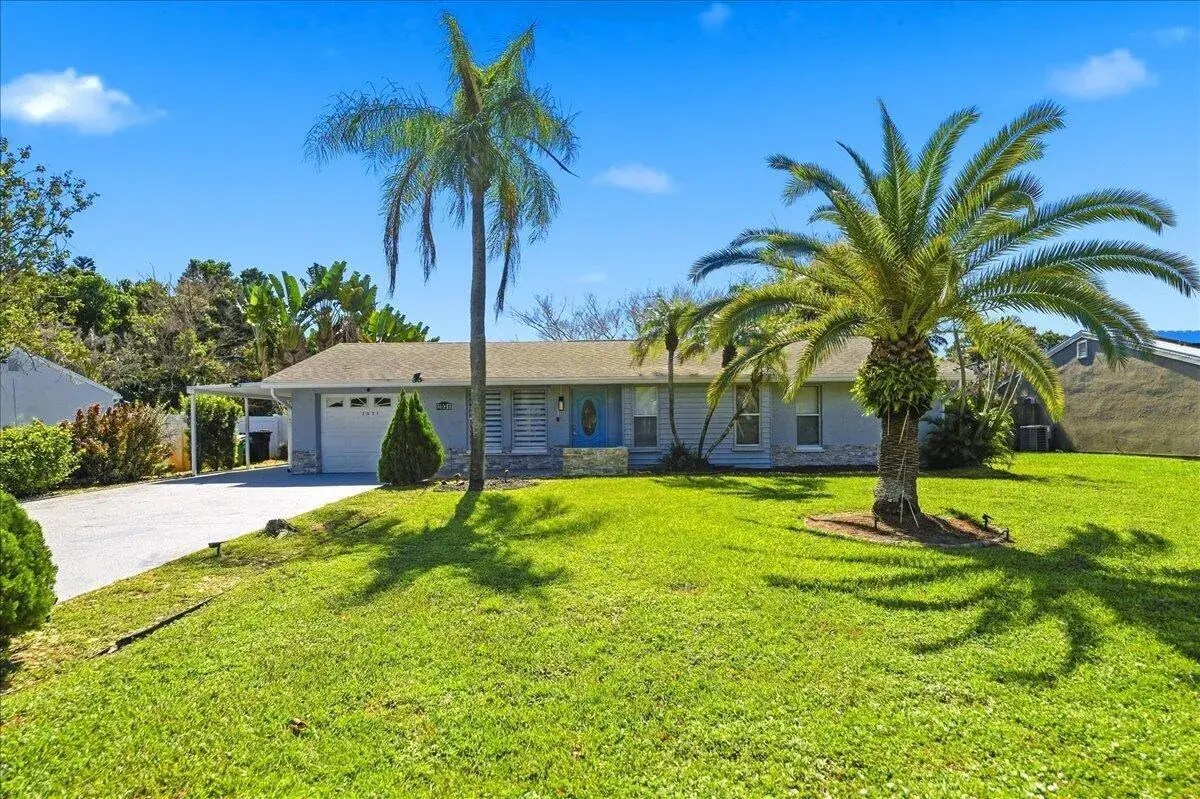 2031 SE NEW YORK Street, Port St. Lucie FL 34952