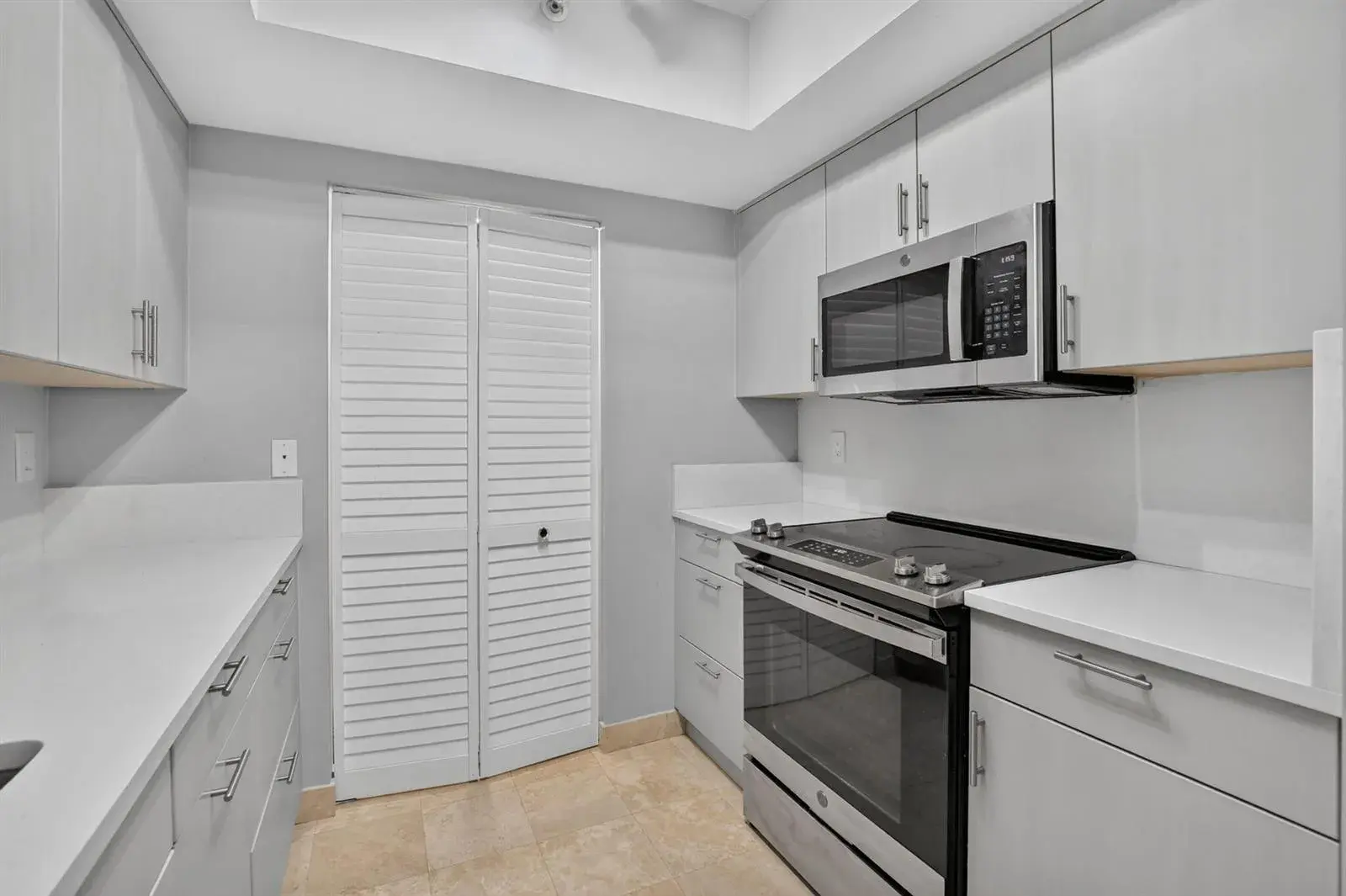 99 SE Mizner Boulevard # 435, Boca Raton FL 33432