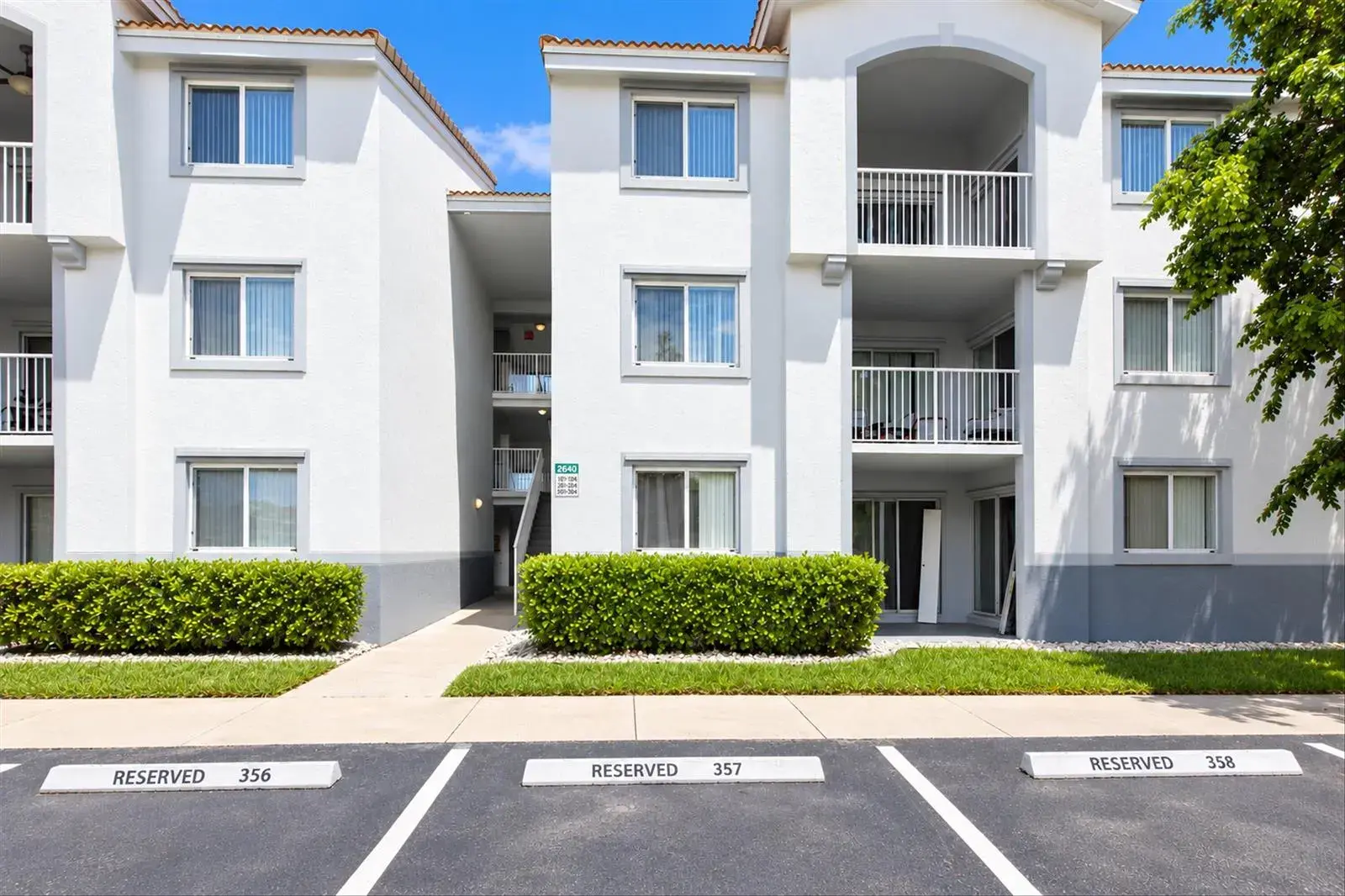2640 S University Drive # 222, Davie FL 33328