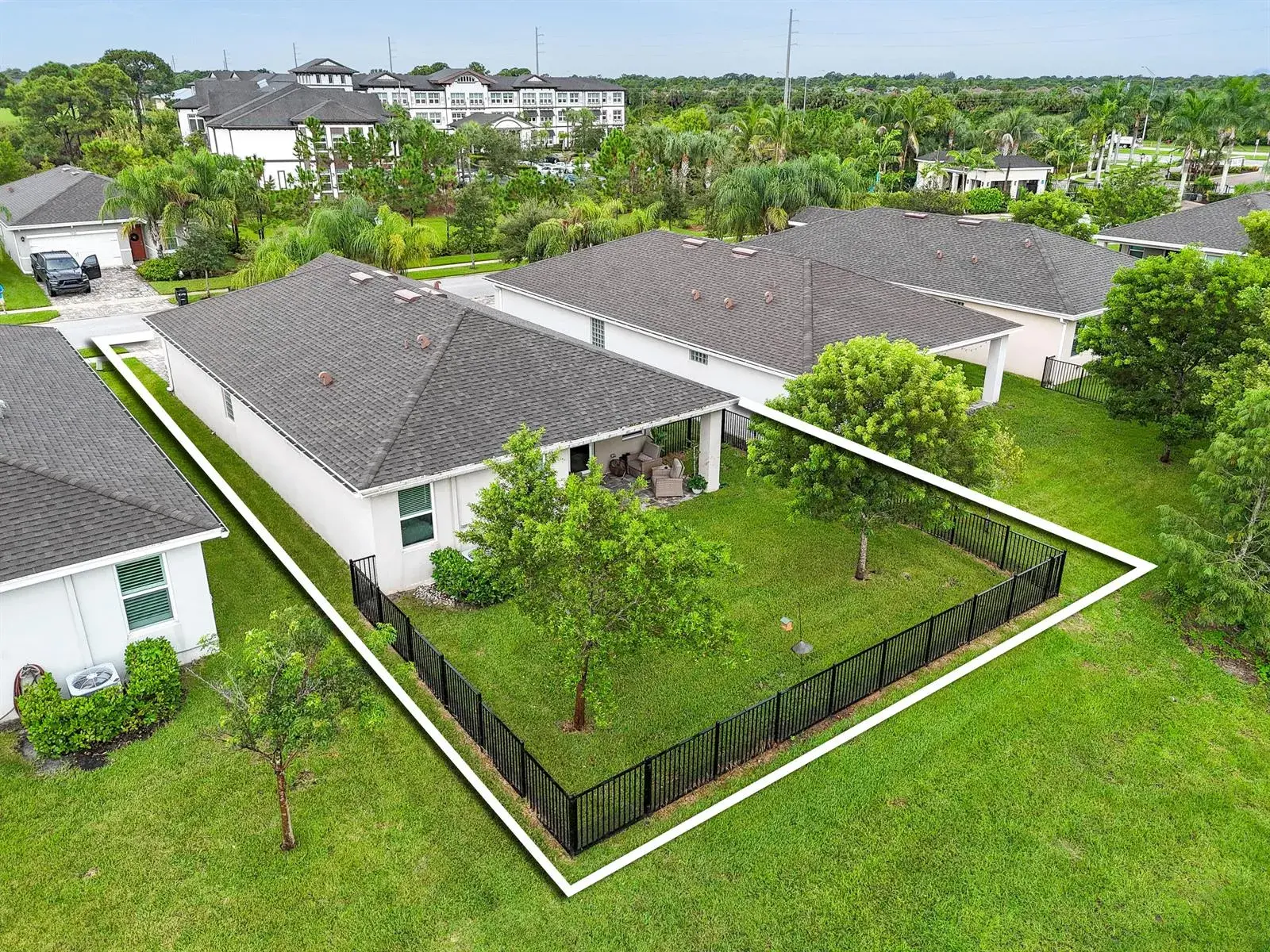 7238 SE Pine Valley Court, Hobe Sound FL 33455