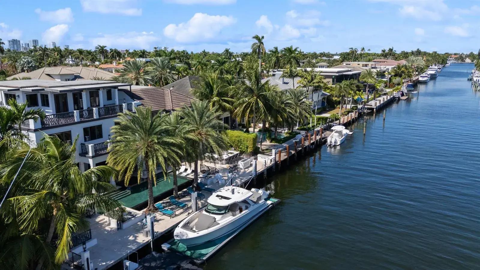720 ISLE OF PALMS Drive, Fort Lauderdale FL 33301