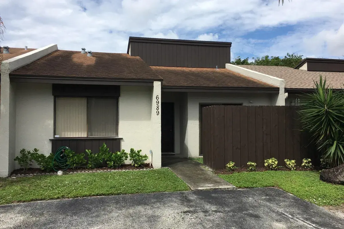 6989 NW 29th Lane, Fort Lauderdale FL 33309