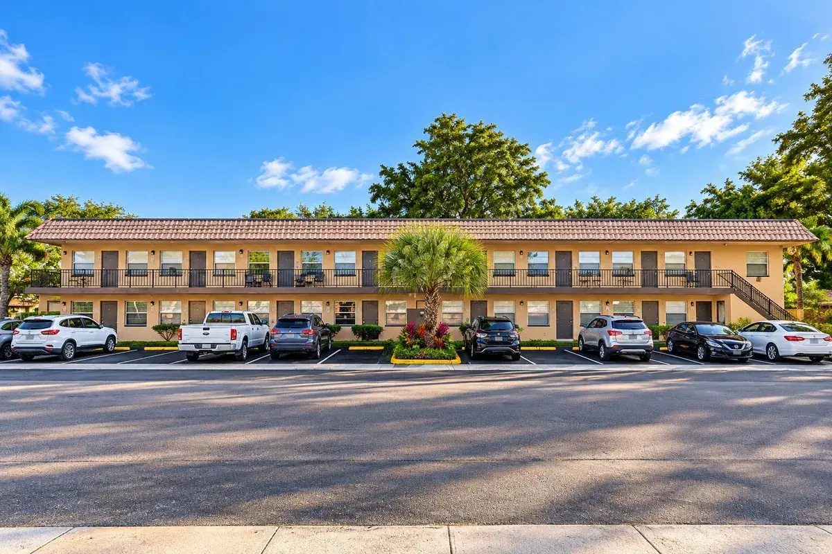 1150 NE 17TH Court, Fort Lauderdale FL 33305