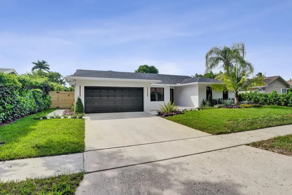 3069 NW 27TH Avenue, Boca Raton FL 33434