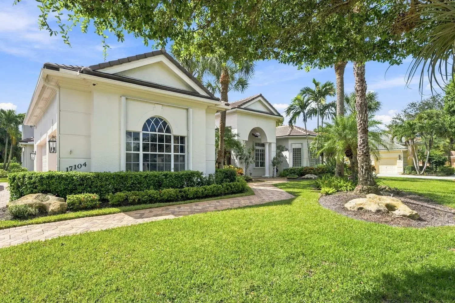 17104 GULF PINE Circle, Wellington FL 33414