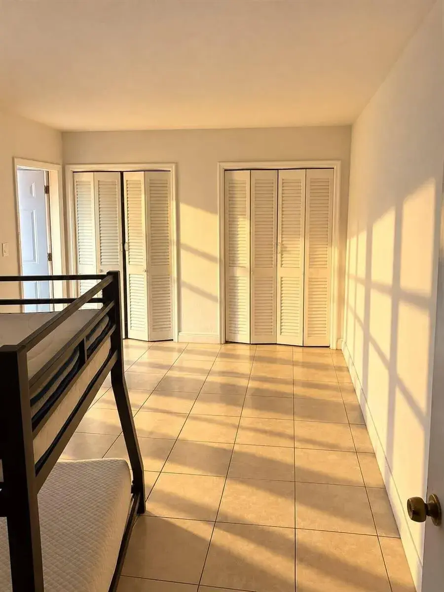 1911 Roosevelt Street, Hollywood FL 33020