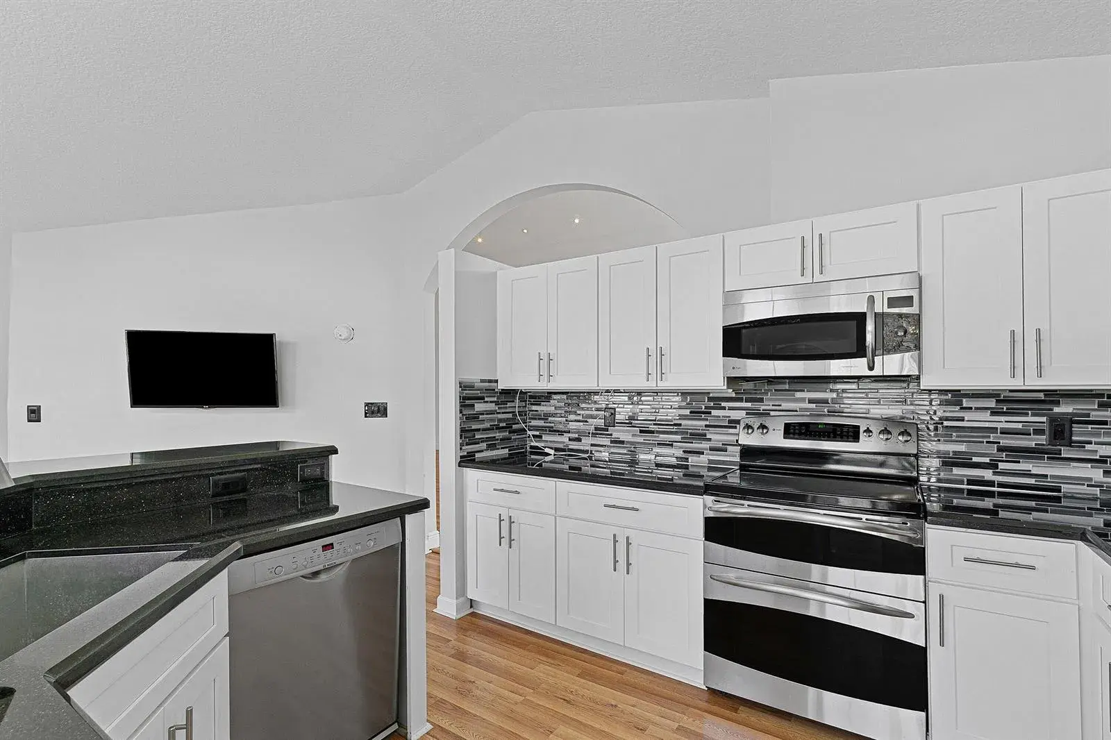 8213 CASSIA Drive, Boynton Beach FL 33472