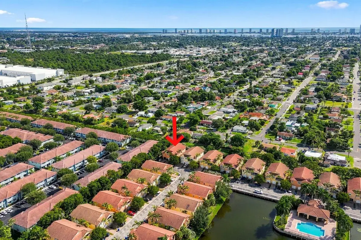 3266 Mirella Drive # 3266, Riviera Beach FL 33404