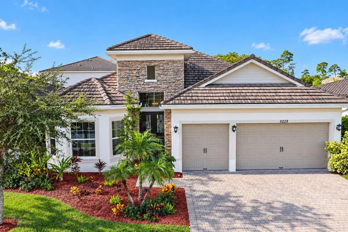 9228 Greenspire Lane, Lake Worth FL 33467
