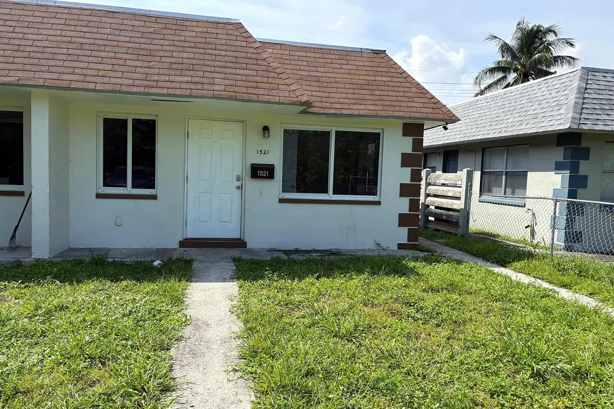 1521 NW 8th Avenue, Fort Lauderdale FL 33311