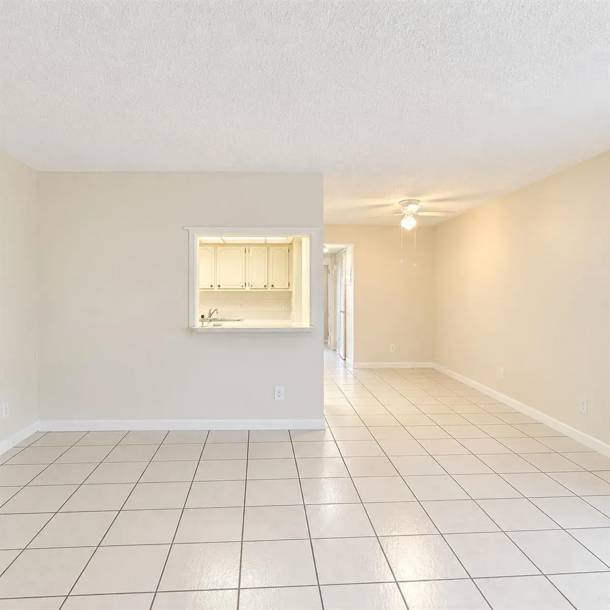 228 NORTHAMPTON L # 228, West Palm Beach FL 33417