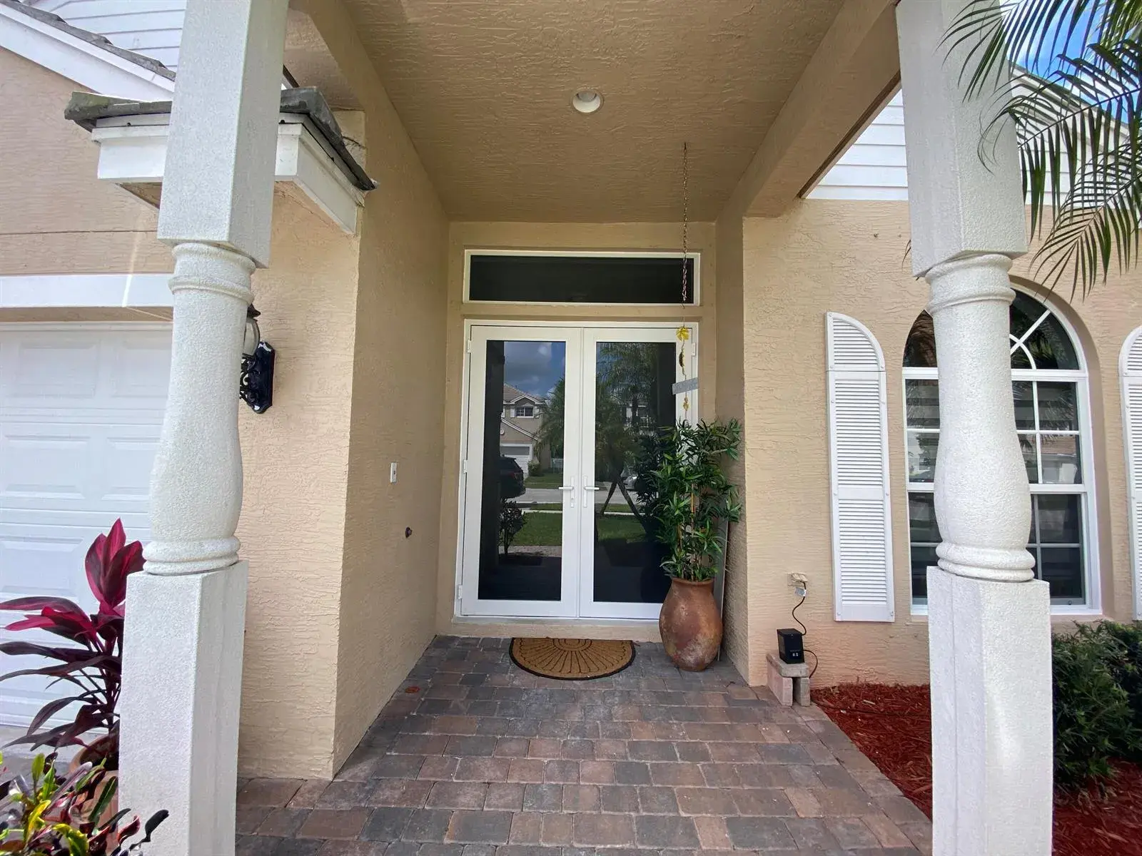325 Berenger Walk, Royal Palm Beach FL 33414