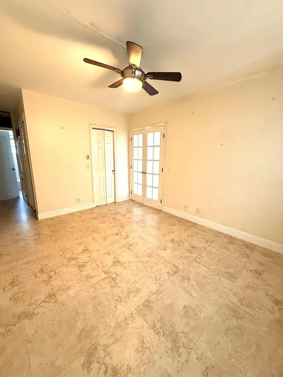 1100 NE 9TH Avenue # 202, Fort Lauderdale FL 33304