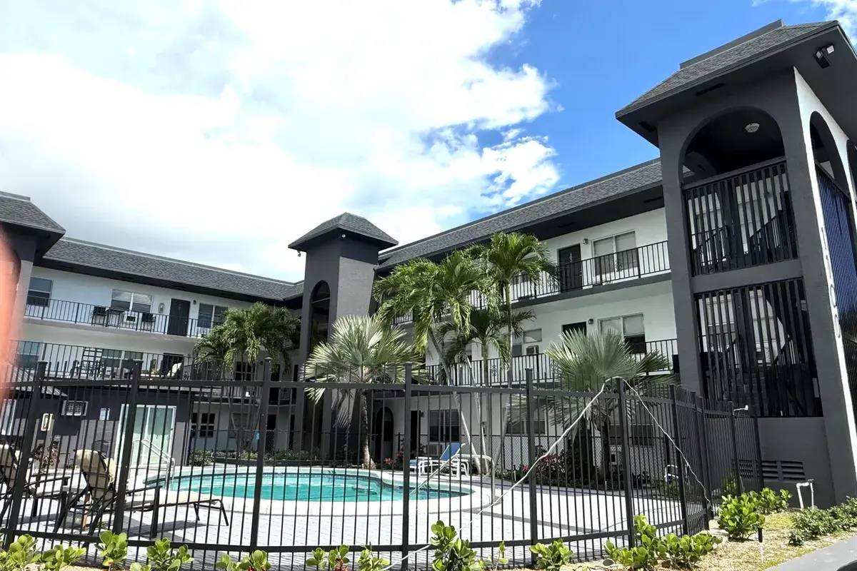 1100 NE 9TH Avenue # 202, Fort Lauderdale FL 33304