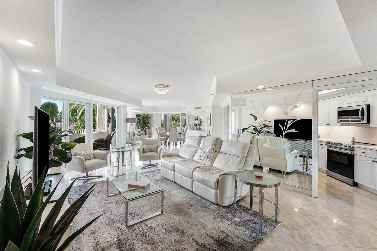 300 SE 5th Avenue # 3170, Boca Raton FL 33432