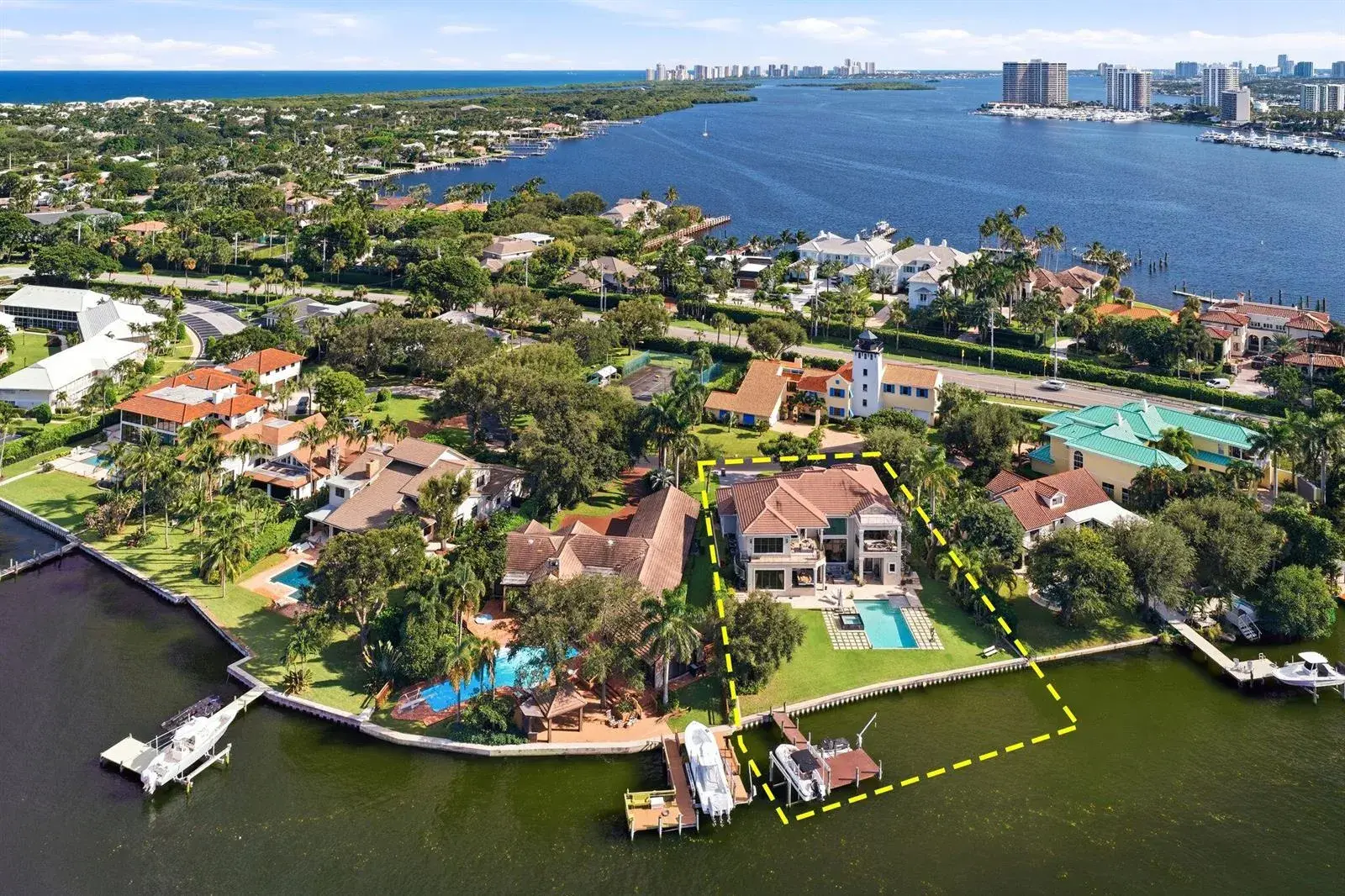 1950 Portage Landing N, North Palm Beach FL 33408
