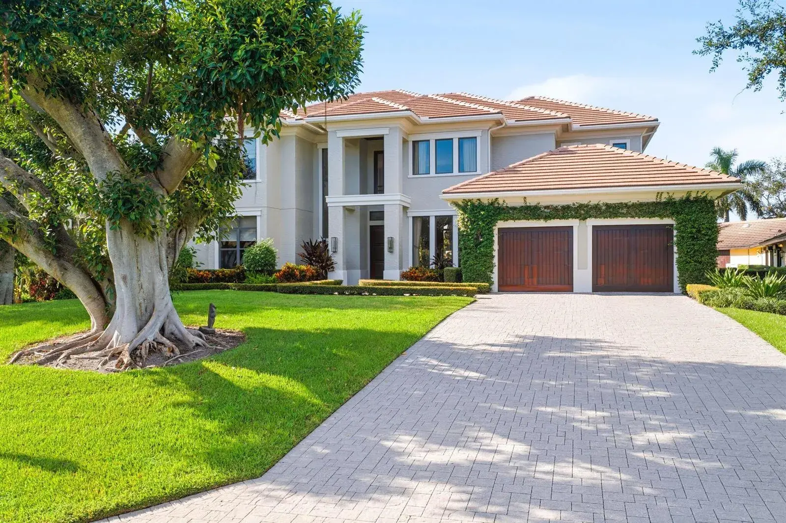 1950 Portage Landing N, North Palm Beach FL 33408
