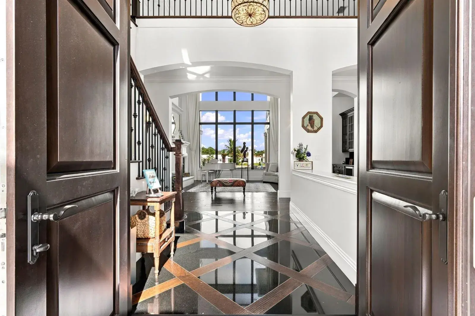 1950 Portage Landing N, North Palm Beach FL 33408