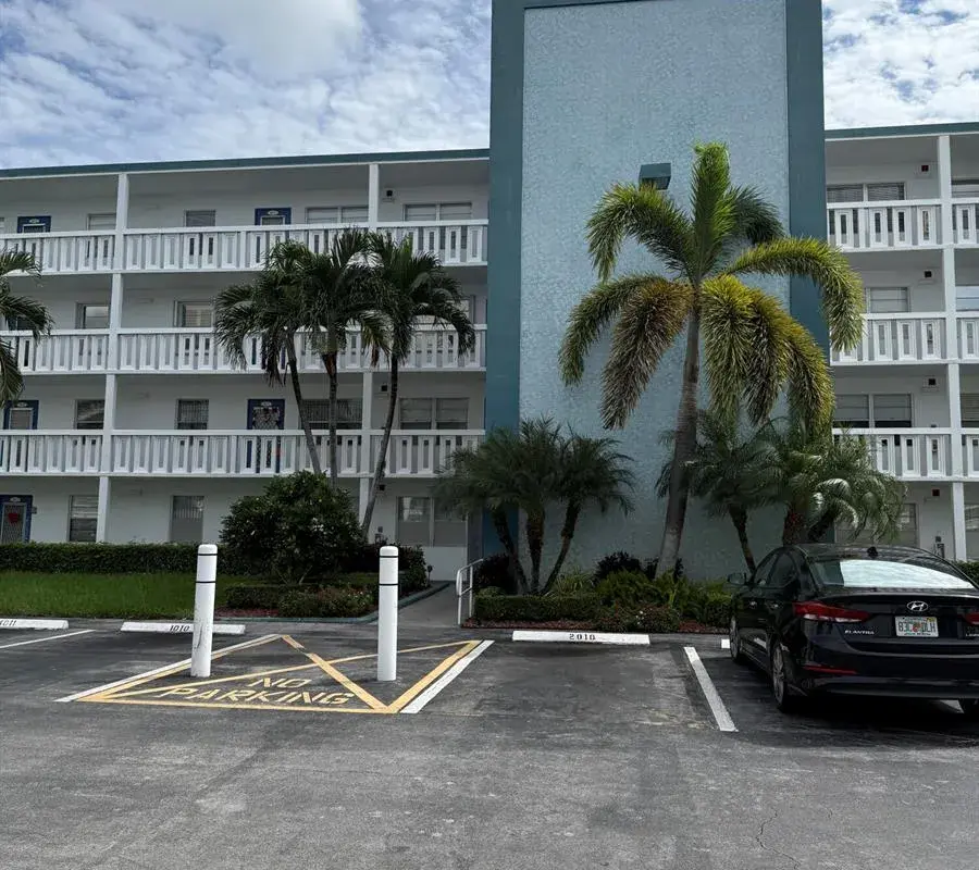 1008 EXETER A, Boca Raton FL 33434