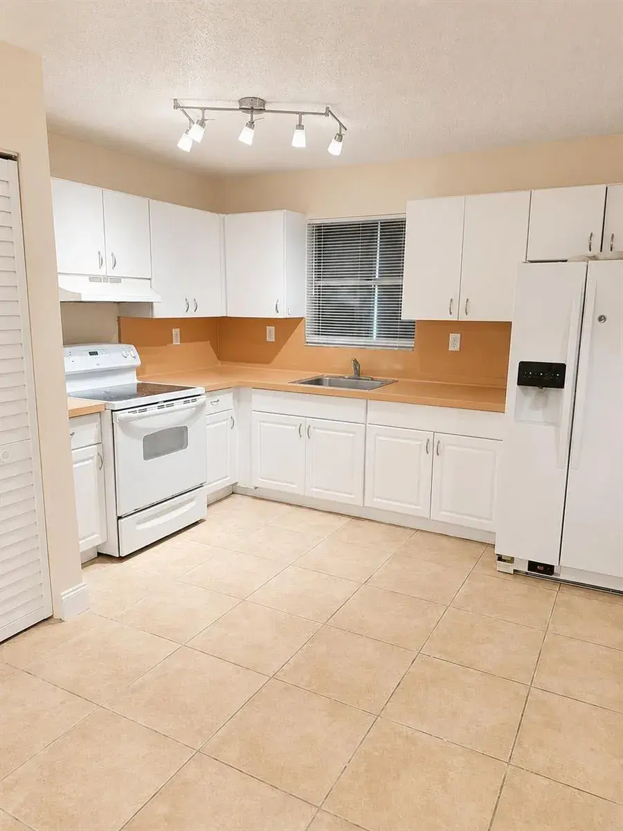 2302 Liberty Street, Hollywood FL 33020
