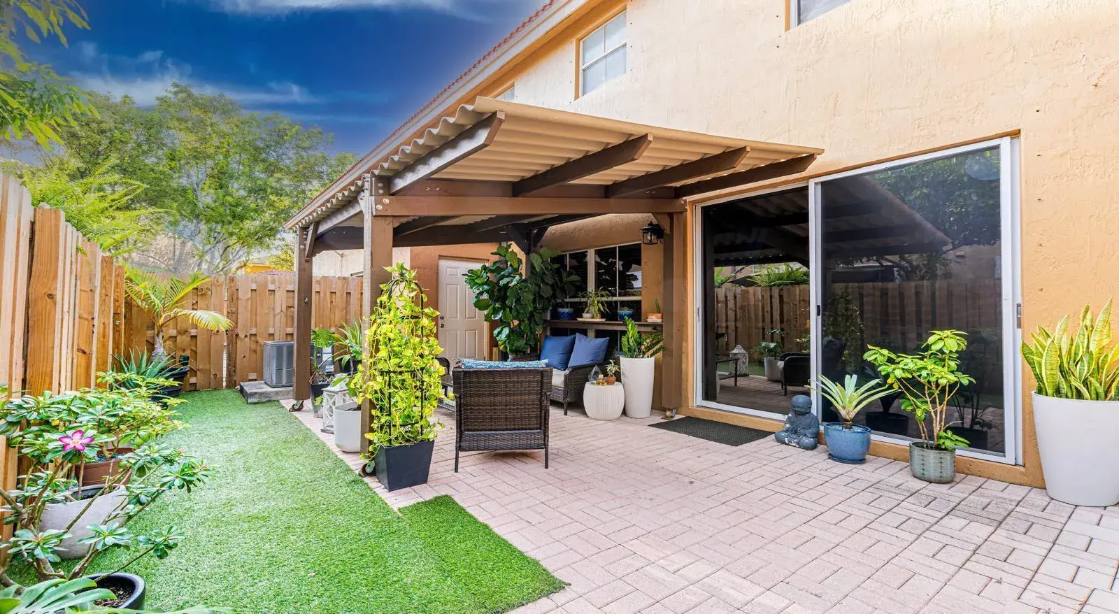 8422 NW 140th Terrace # 3603, Miami Lakes FL 33016