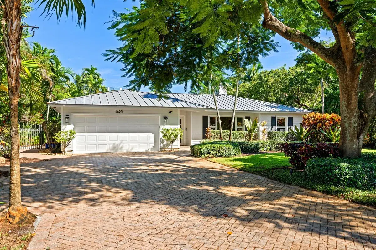 1425 NW 2nd Avenue, Delray Beach FL 33444