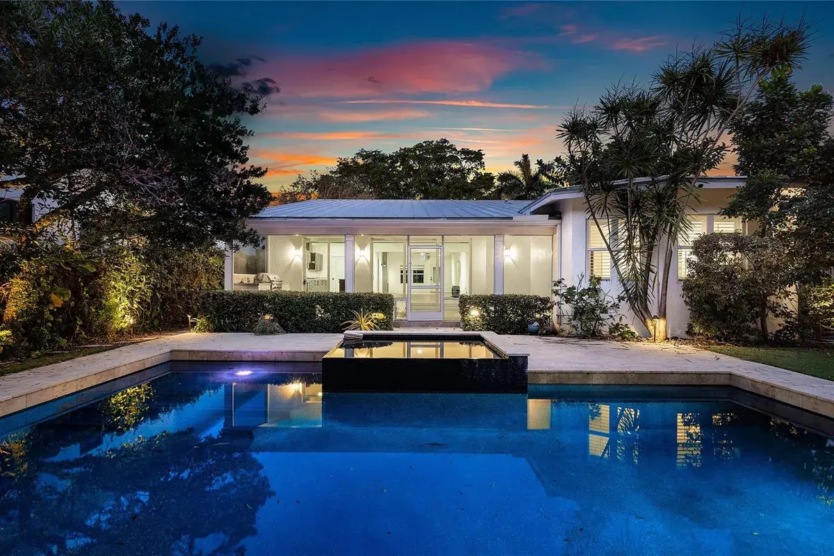 521 NE 8th Avenue, Fort Lauderdale FL 33301