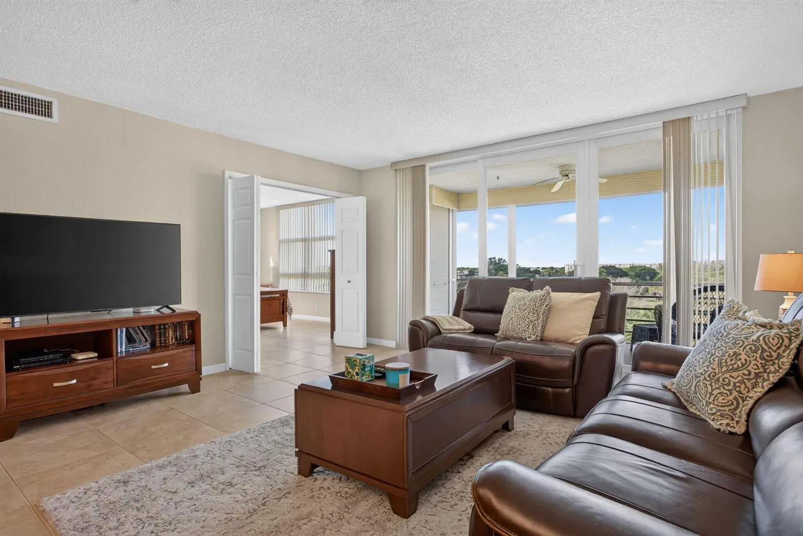 2671 S COURSE Drive # 710, Pompano Beach FL 33069