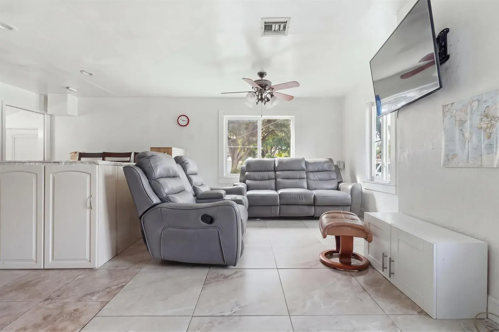 1023 N 25th Avenue, Hollywood FL 33020