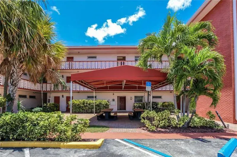4800 Hollywood Boulevard # 1F, Hollywood FL 33021
