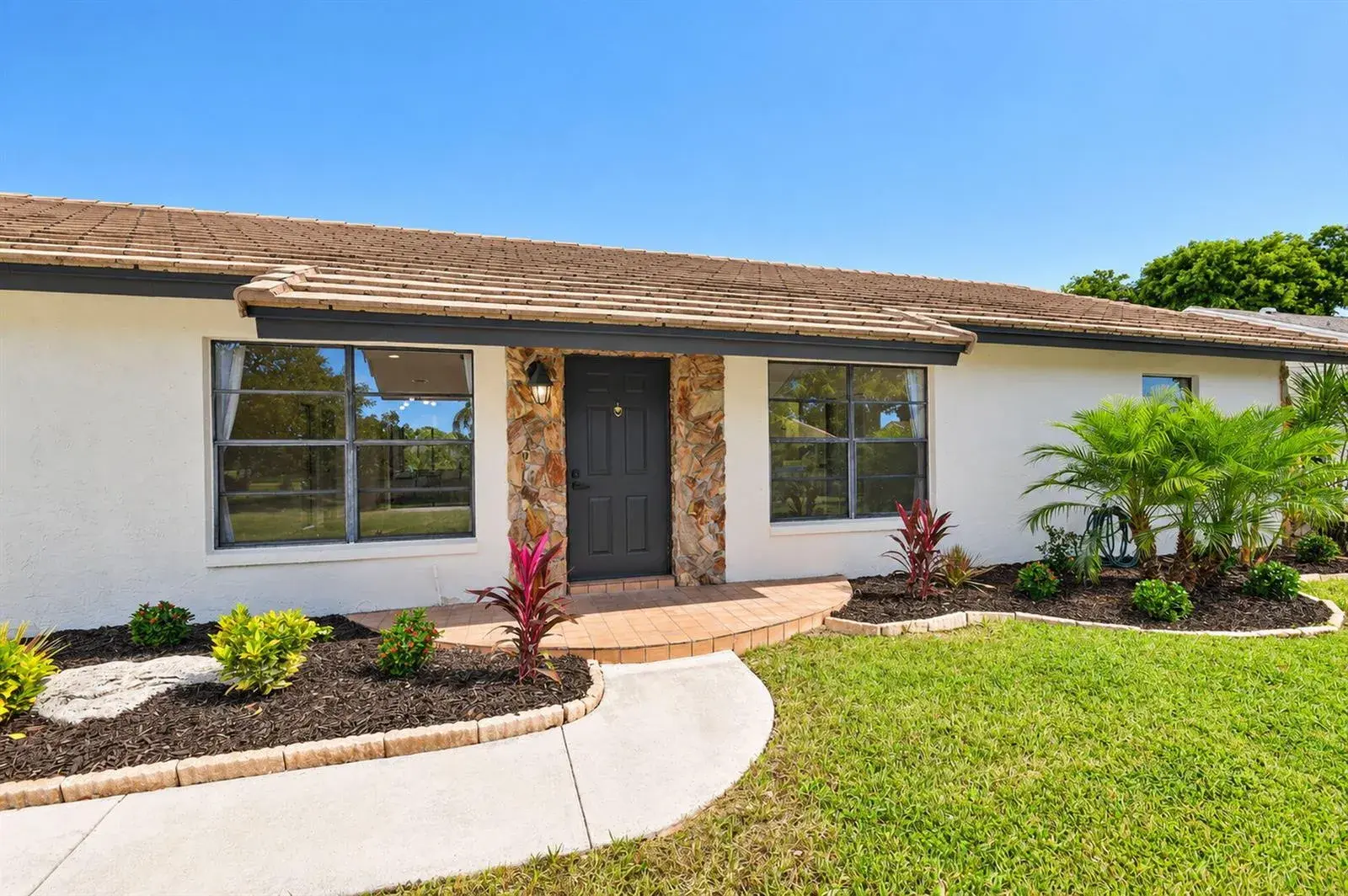 8213 Rose Marie Avenue W, Boynton Beach FL 33472