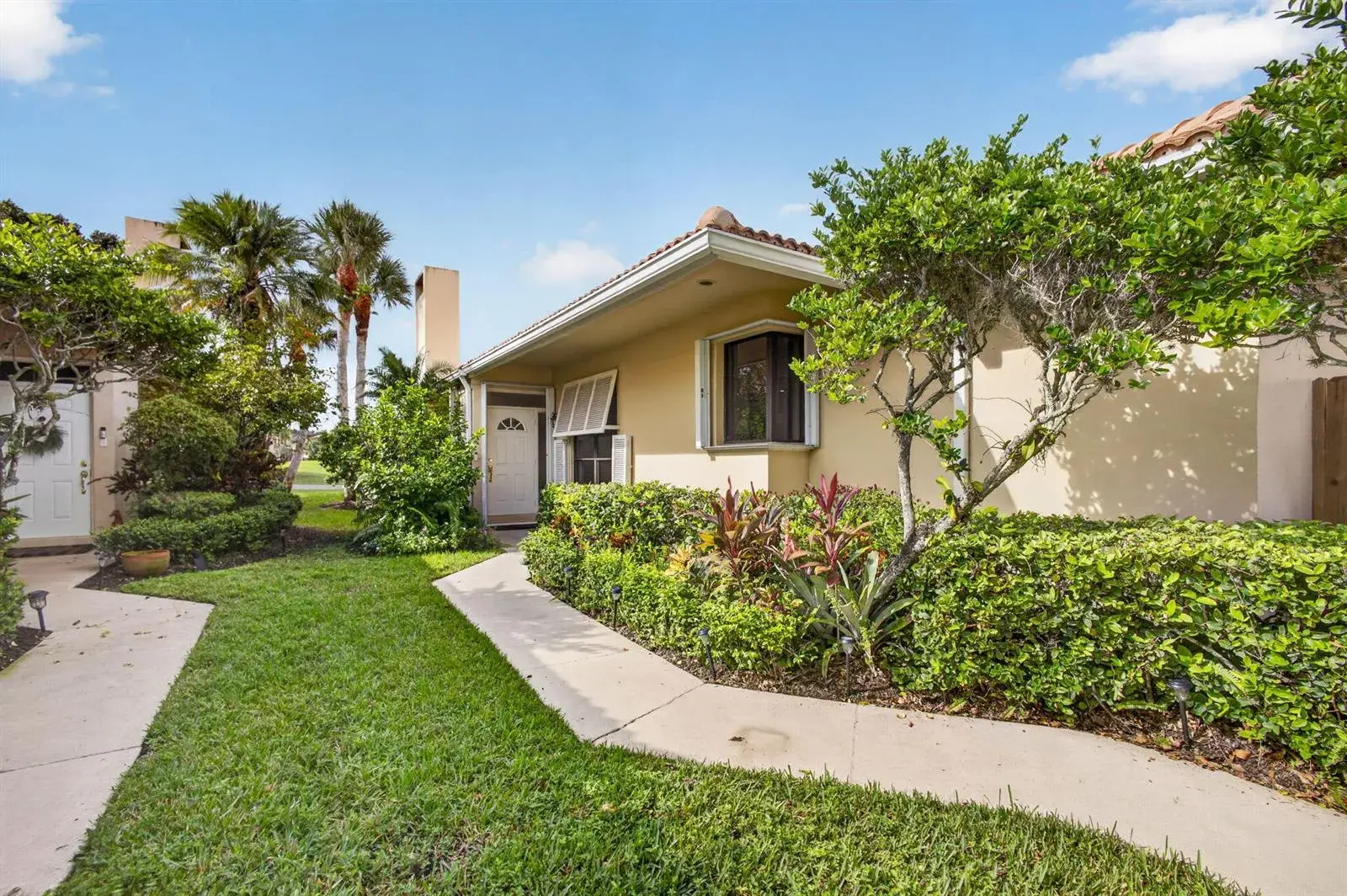 287 OLD MEADOW Way, Palm Beach Gardens FL 33418