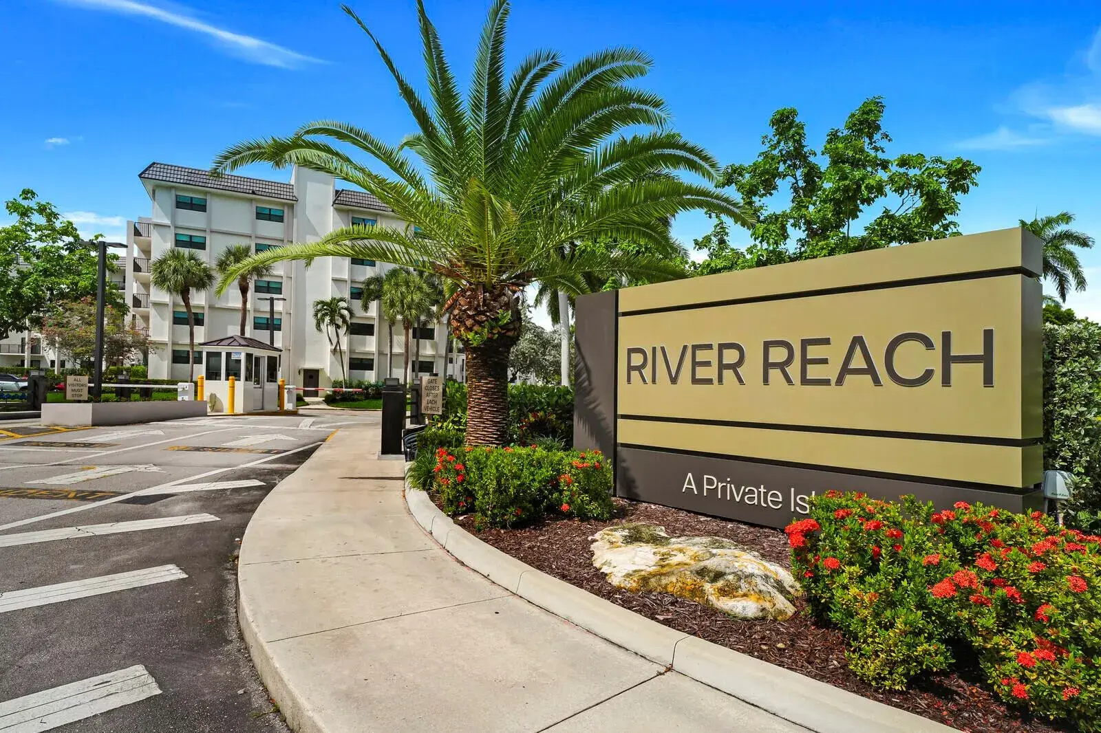 1000 River Reach Drive # 504, Fort Lauderdale FL 33315