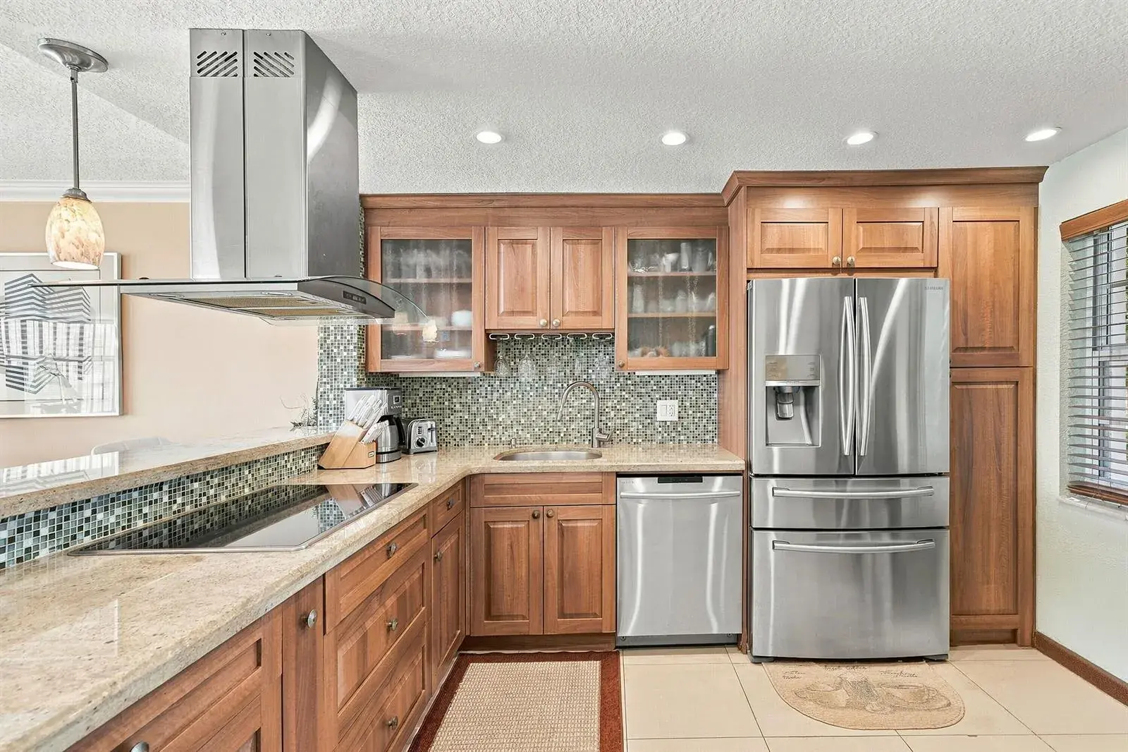 3980 Oaks Clubhouse Drive # 212, Pompano Beach FL 33069