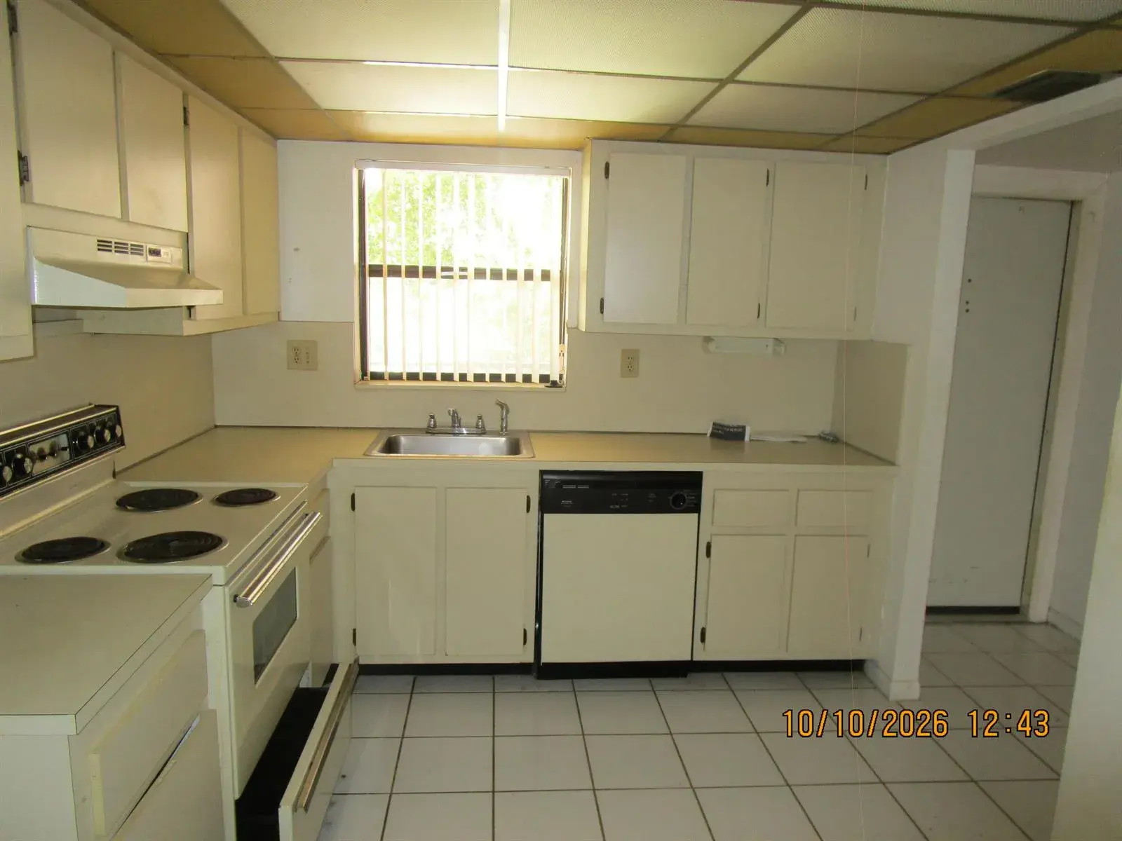 10466 SUNRISE LAKES Boulevard # 301, Sunrise FL 33322