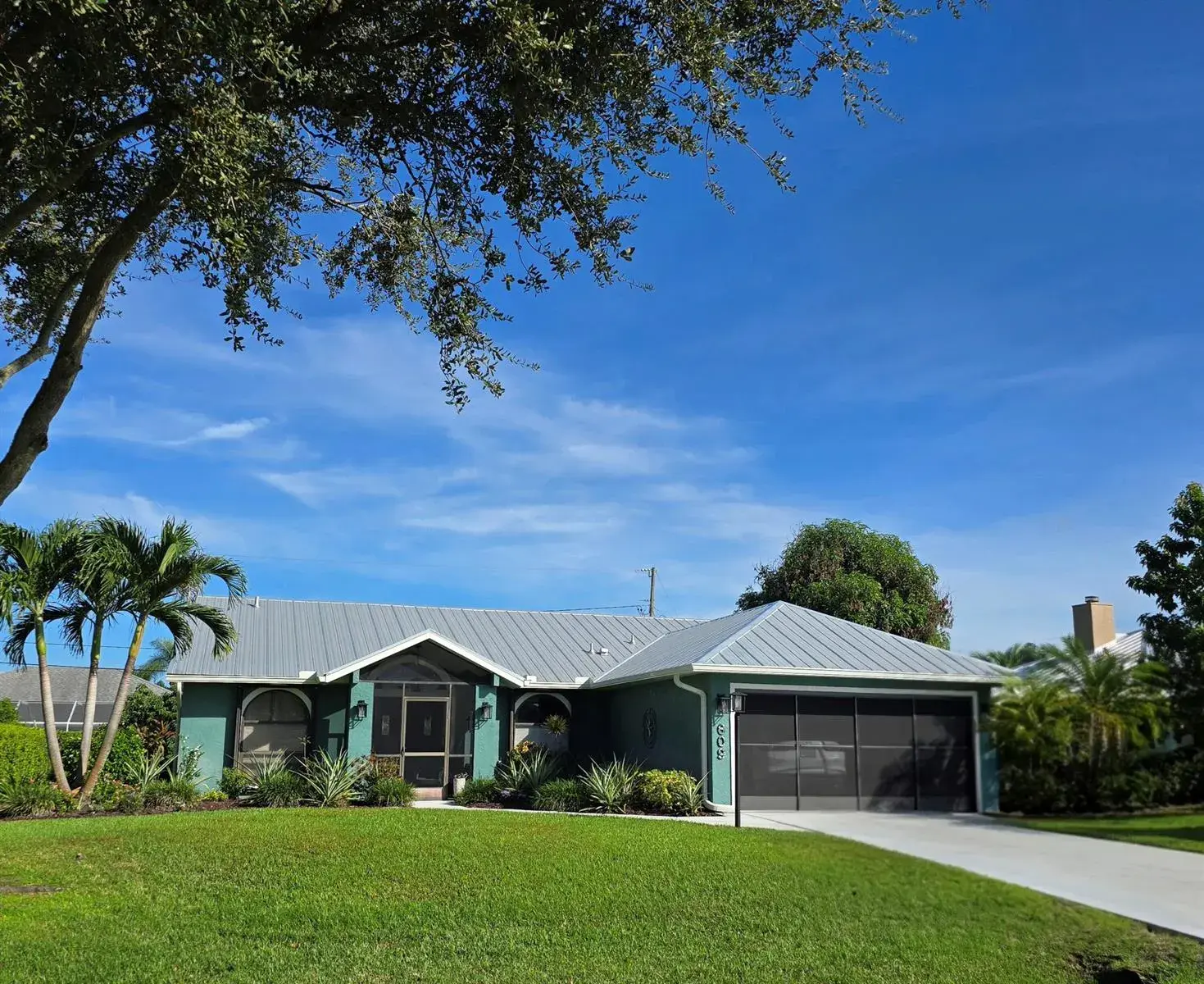 609 SE BARR Street, Port St. Lucie FL 34984