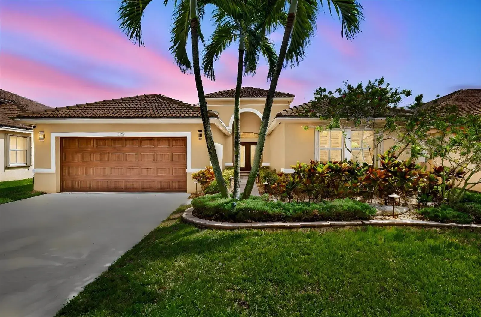 1242 Meadows Boulevard, Weston FL 33327