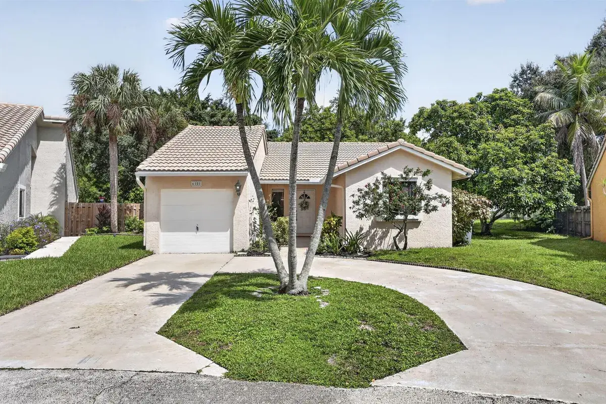 6181 Country Fair Circle, Boynton Beach FL 33437