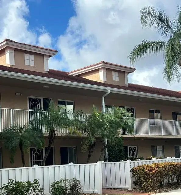 5952 Regal Glen Drive # 203, Boynton Beach FL 33437