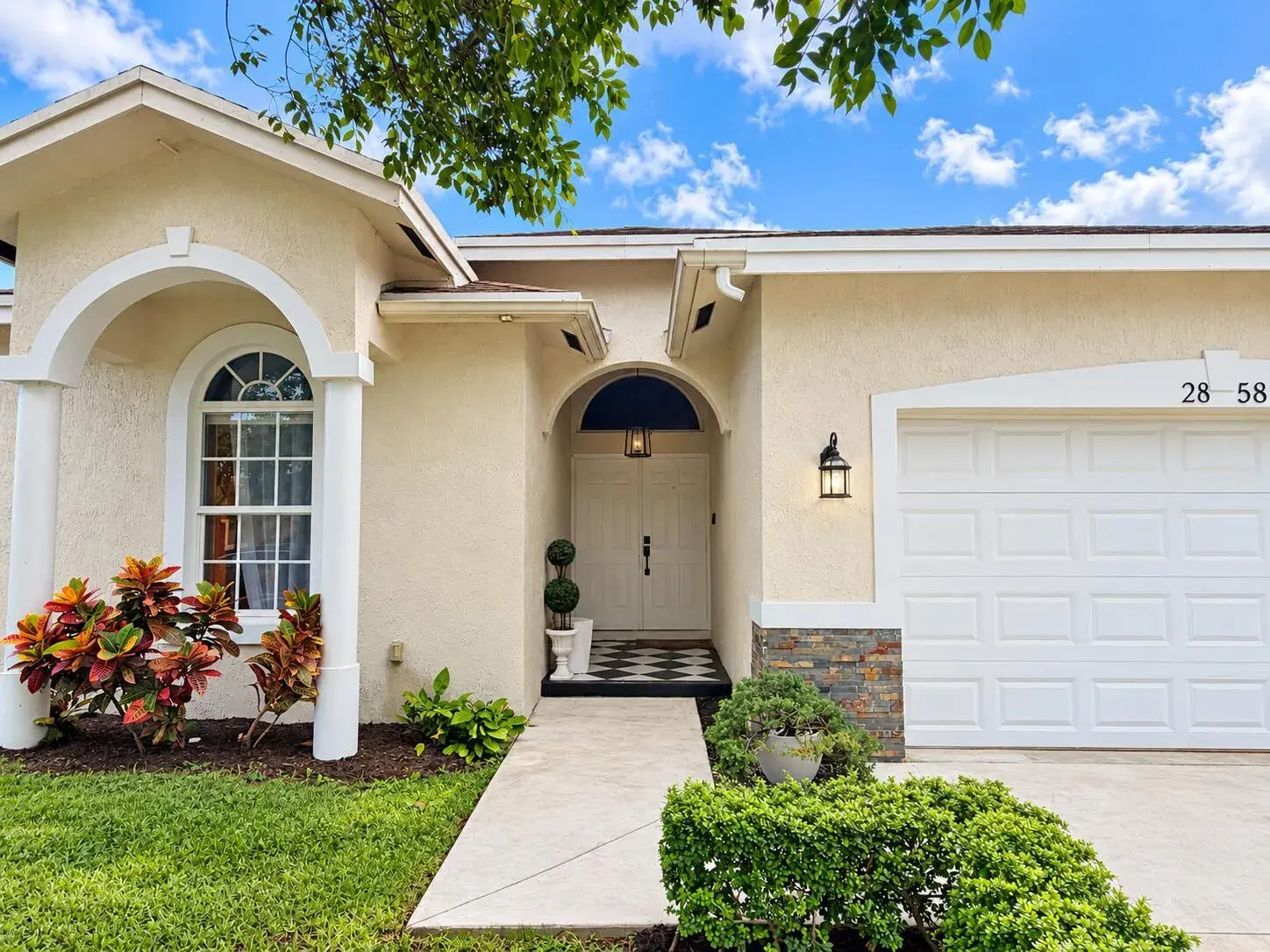 2858 NW 9TH Street, Fort Lauderdale FL 33311